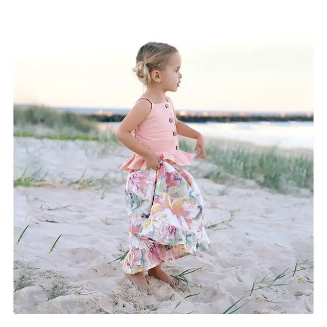 New Baby Girls summer floral outfit two pieces Set pink suspender top + flower Printed Pleated Skirts Kids holiday sets