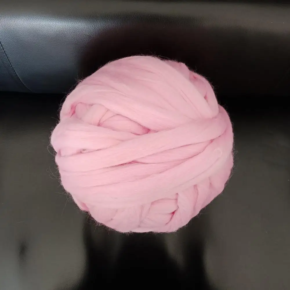 66s Cheap wholesale fancy super chunky giant merino thick fabric felt 100% undyed hand knitting wool roving yarn in 100 color