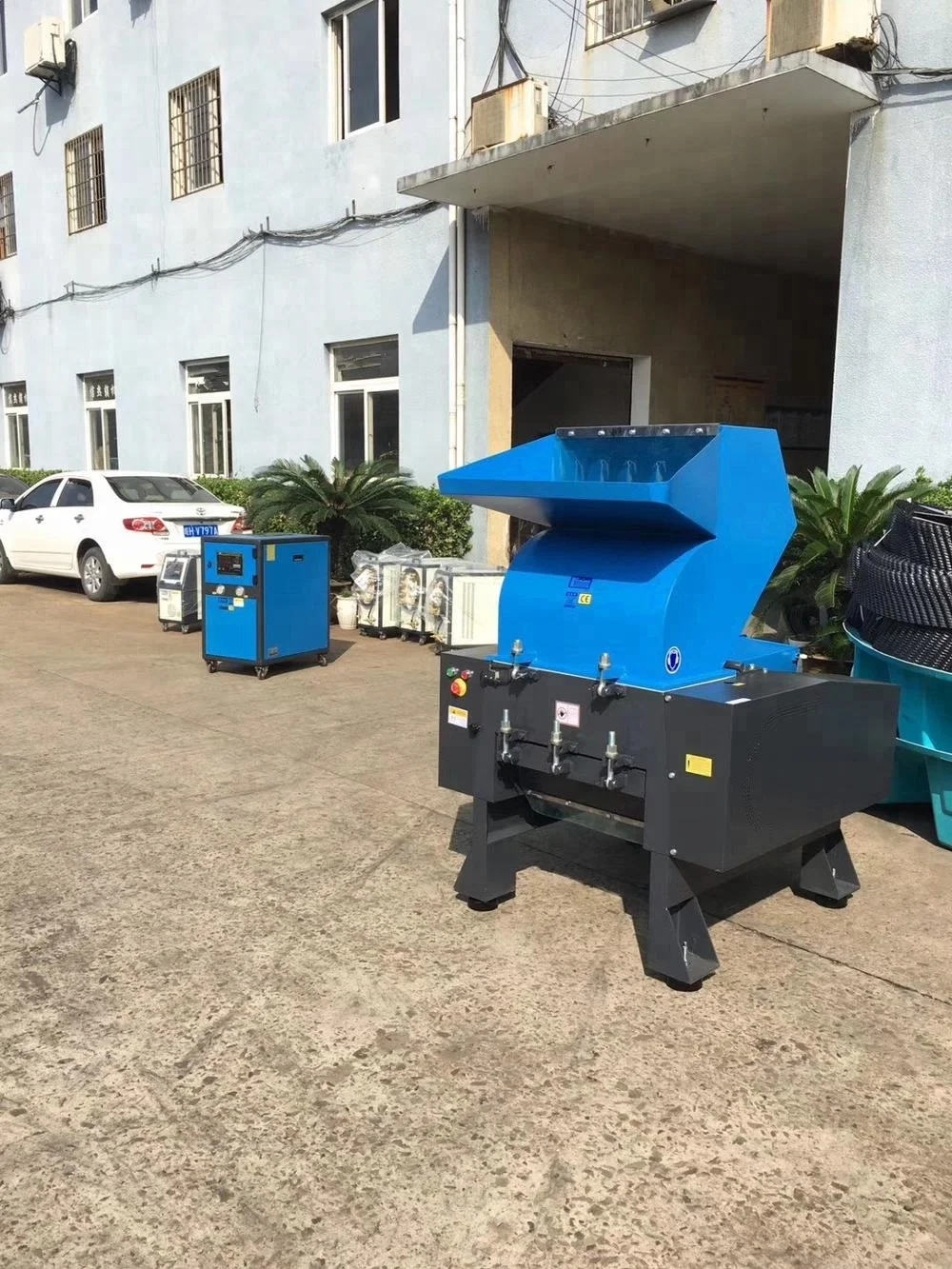 
ISO CE XFS Waste PET Beverage Bottle Plastic Crusher 