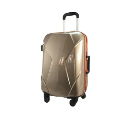 Фабрика по производству чемоданов на колесах в Шанхае