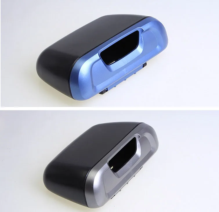 yuyao Mini Plastic Dual-use Easy clean car interior stick on Clip-on door side or seat back storage bin car trash bins
