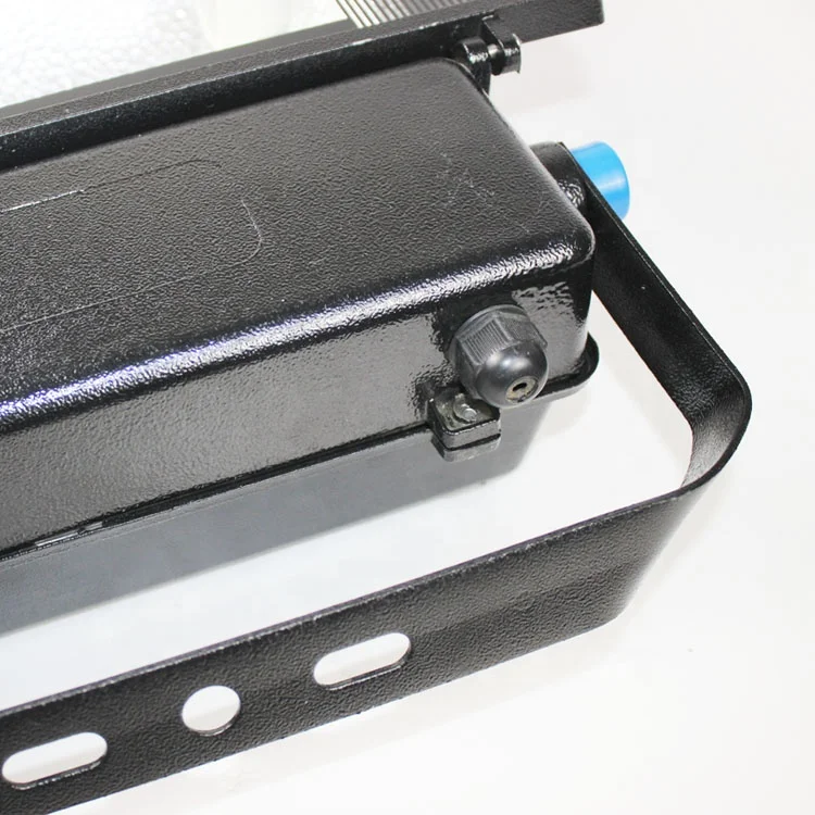 Factory of traditional cheap price 400w metal halide flood light lamp