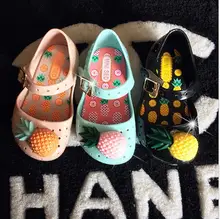 2016 new jelly shoes children mini Melissa kids baby sandals hollow jelly shoes pineapple Baby Shoes