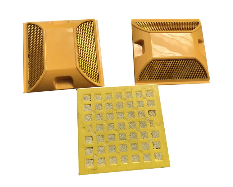 Hotsale high reflective cat eye reflector/plastic road studs/ raised pavement makers