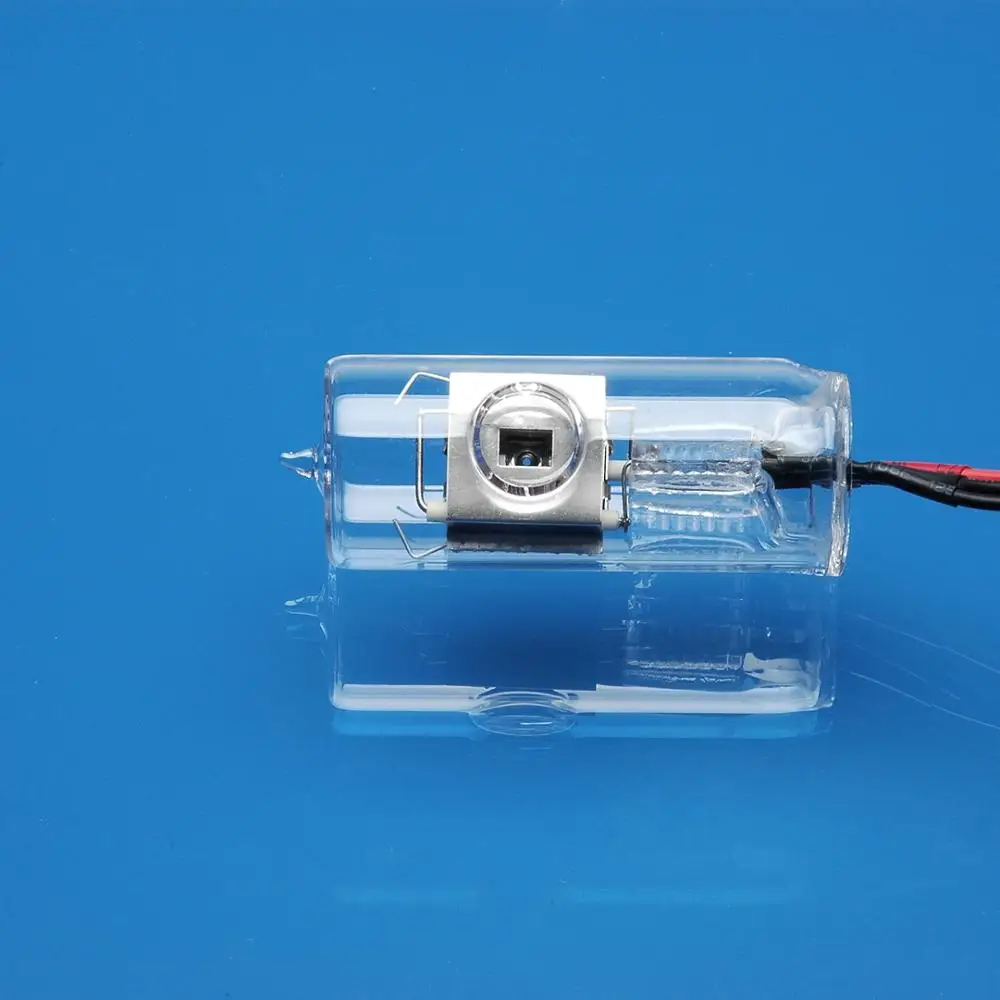 УФ-свет дейтерия