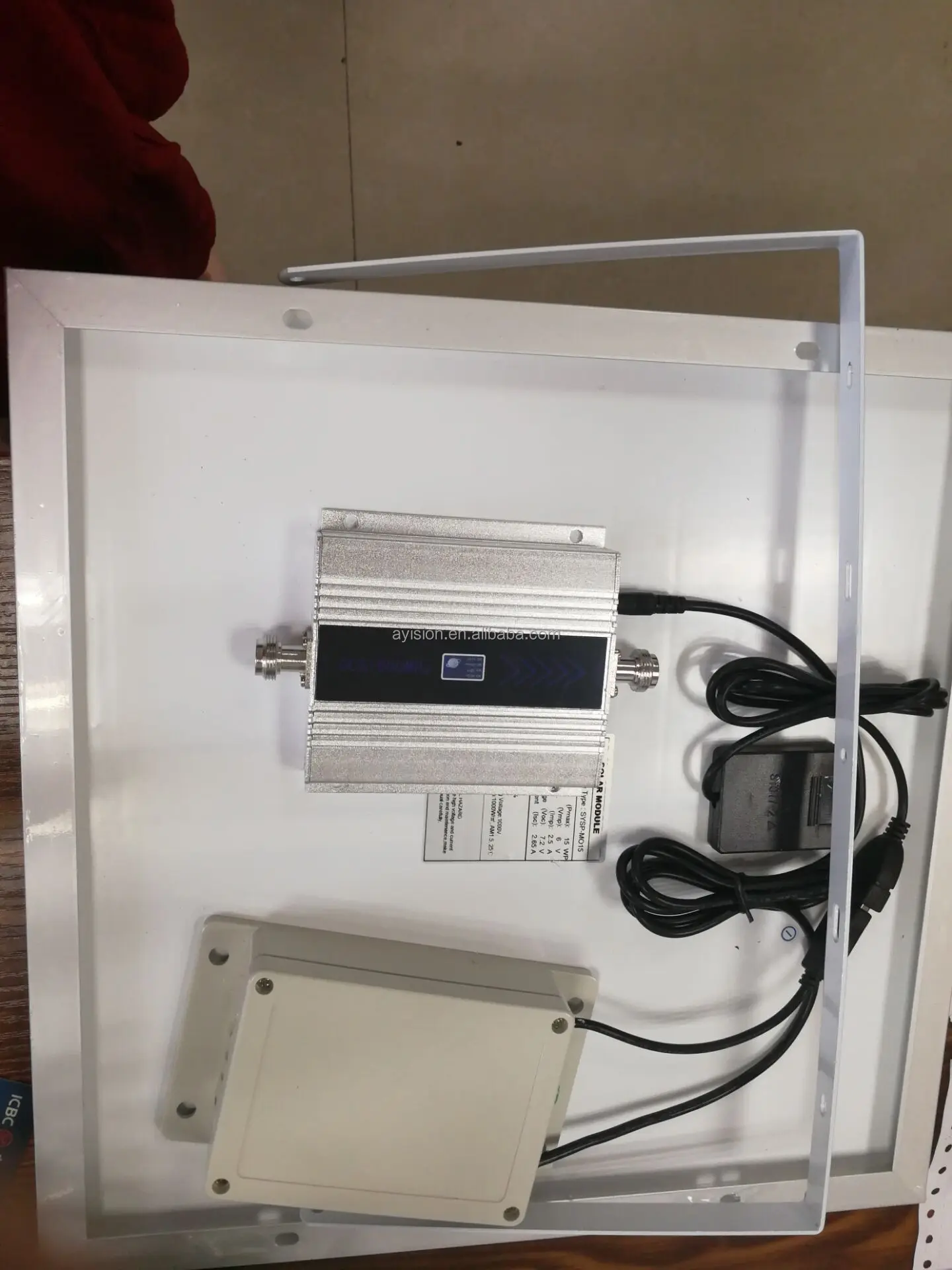 solar signal booster GSM CDMA DCS cellular amplifier signal repeater