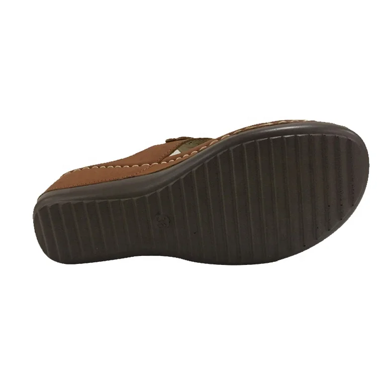 New Design Casual Ladies High Heel Flip-Flops Summer Fancy Pu Thong Sandals For Woman And Ladies With Thick Sole