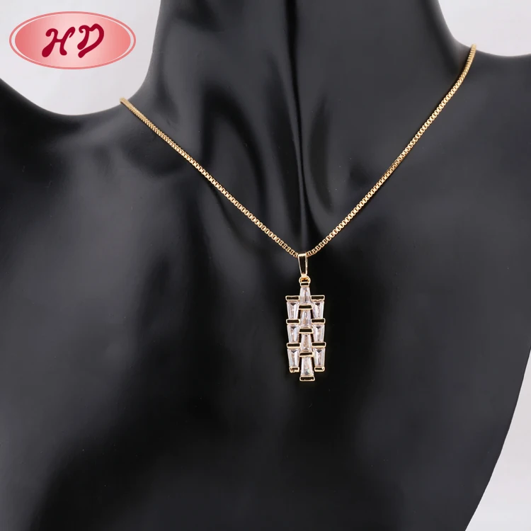 2017 Fashion The Key Shape Indian Wholesale 18K Bridal Zirconia Jewelry Set