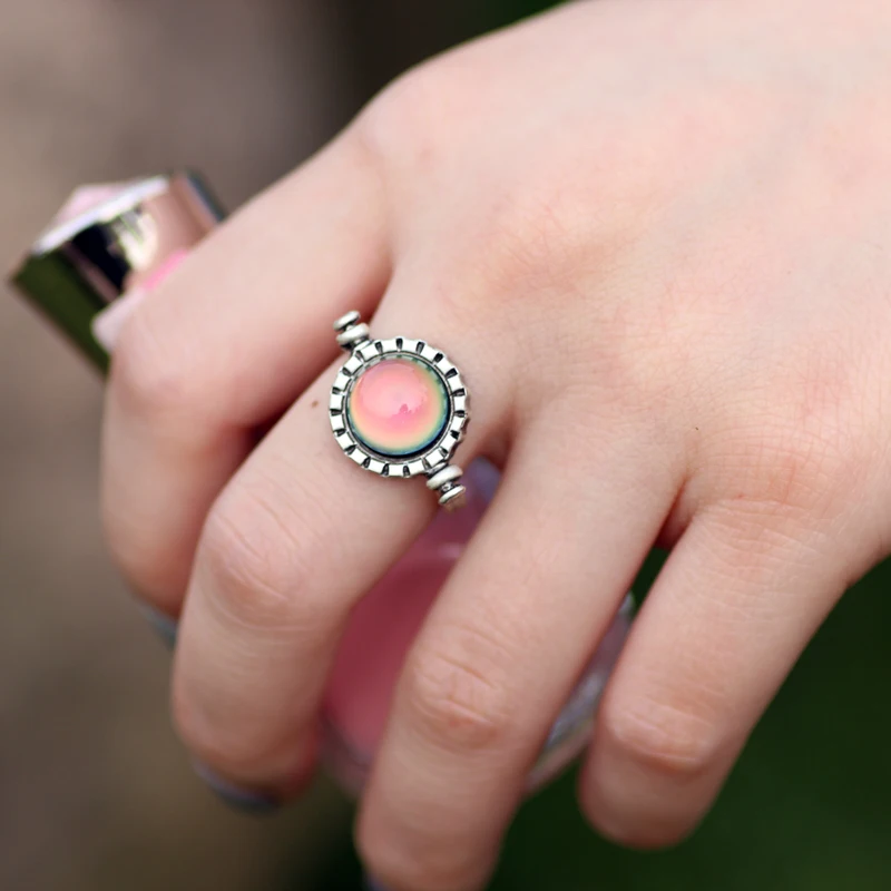 2021 Mojo Best Selling Fashion Style Antique Silver Plated Diamond Change Color Stone Jewelry Mood Stone Ring for Men