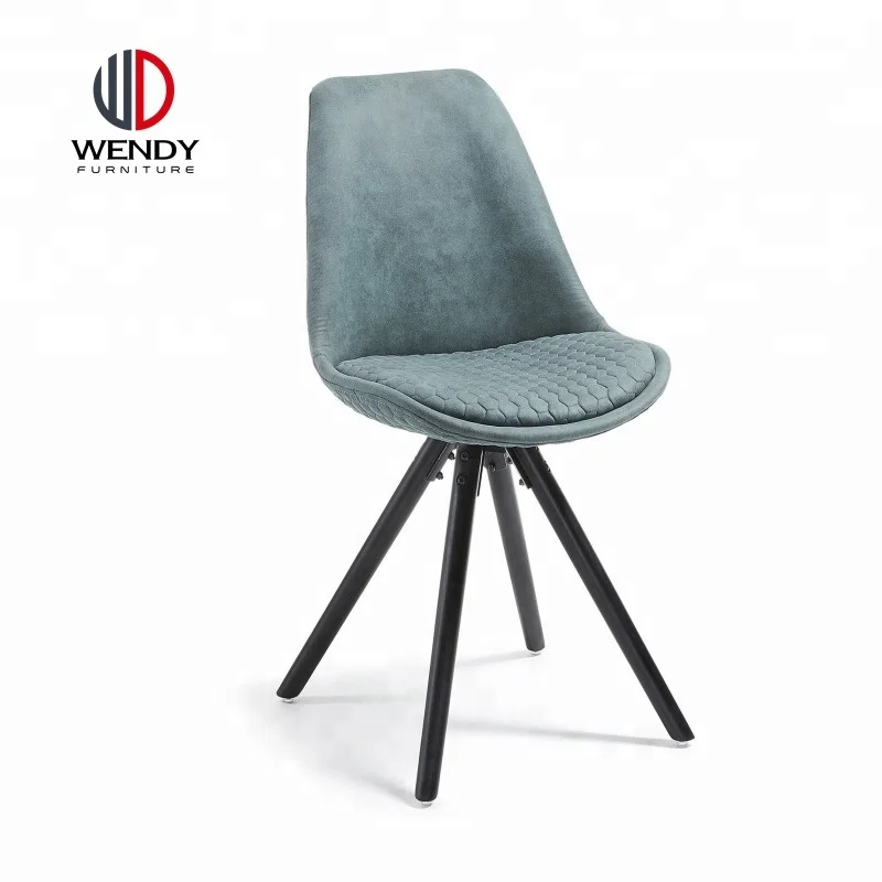 
poland style pu leather dining chair with black powder coating metal legs 
