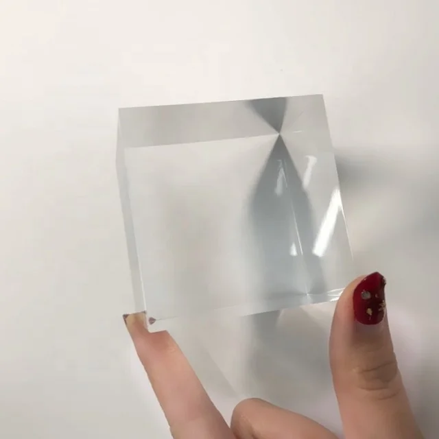 Custom Acrylic Display Cube for Display Jewelry