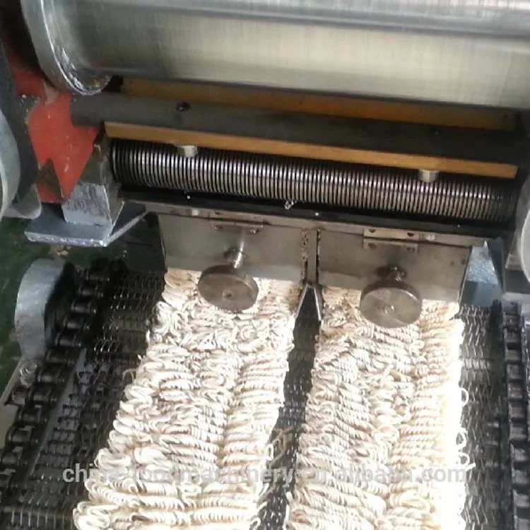 Small 11000pcs/8hours Instant noodle making machine production line