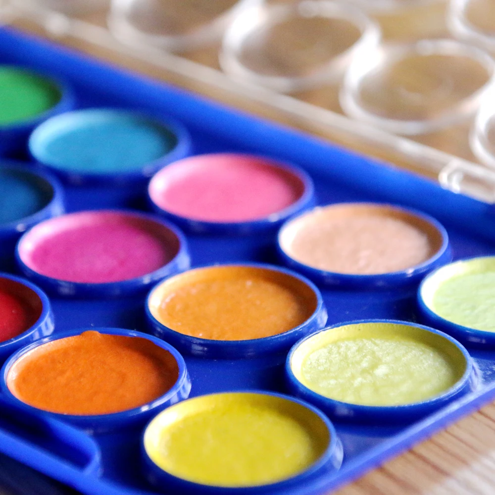 21 Colors Pearlescent Watercolor Paint Set for kids painting crafts