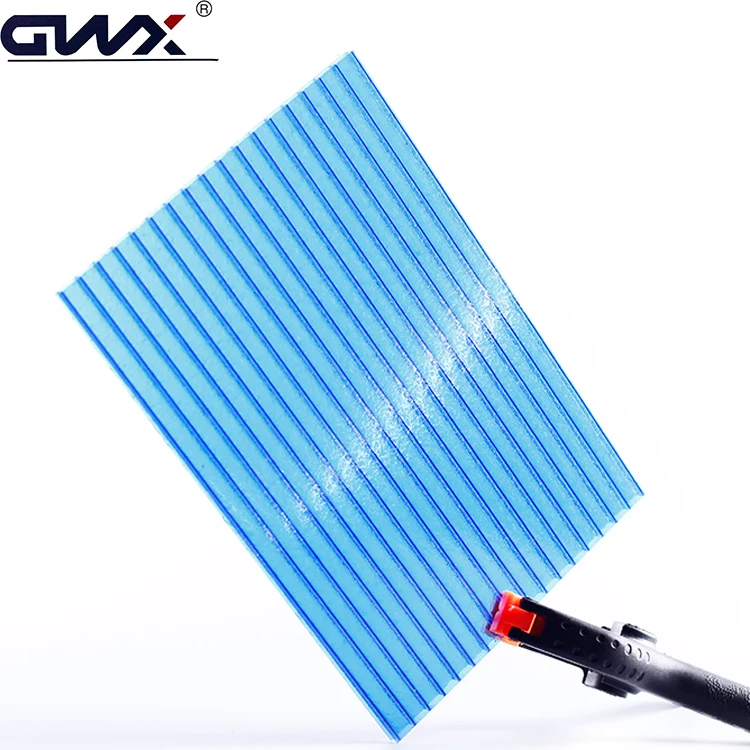 Прозрачная панель из поликарбоната толщиной 4 мм для теплиц