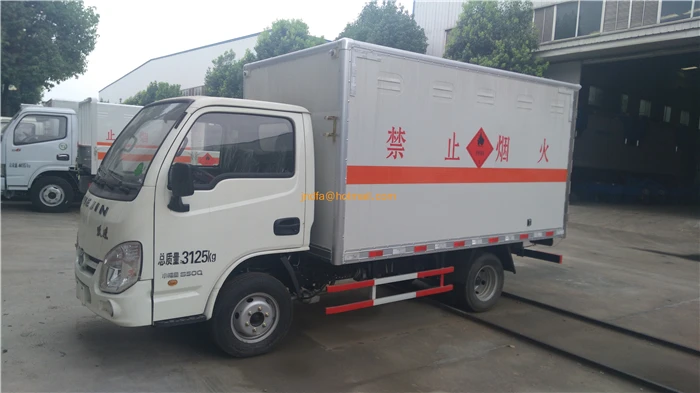 Euro 4 Emission Standard  Single Cab Van Box Truck for Dangerous Goods