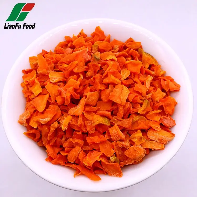 Organic Dehydrated carrot 10x10x2mm dried vegetable carrot flakes no sugar