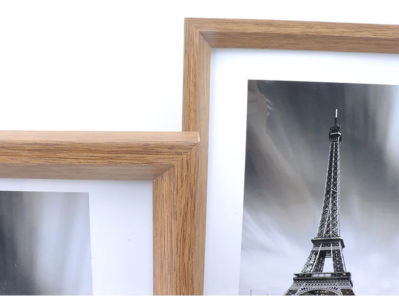 Manufacturers sell vintage PS photo frame hanging on the wall