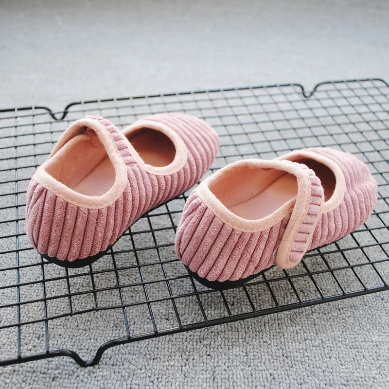 
E59-b03 Girls Beautiful Princess Corduroy Dress Shoes Soft Rubber Sole Cute Party Children Fashion Footwear 