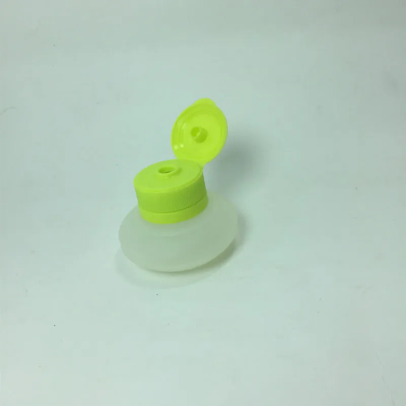 Silicone Salad Dressing Containers Mini Food Storage Containers  squeezing Portable Salad Dressing Bottles