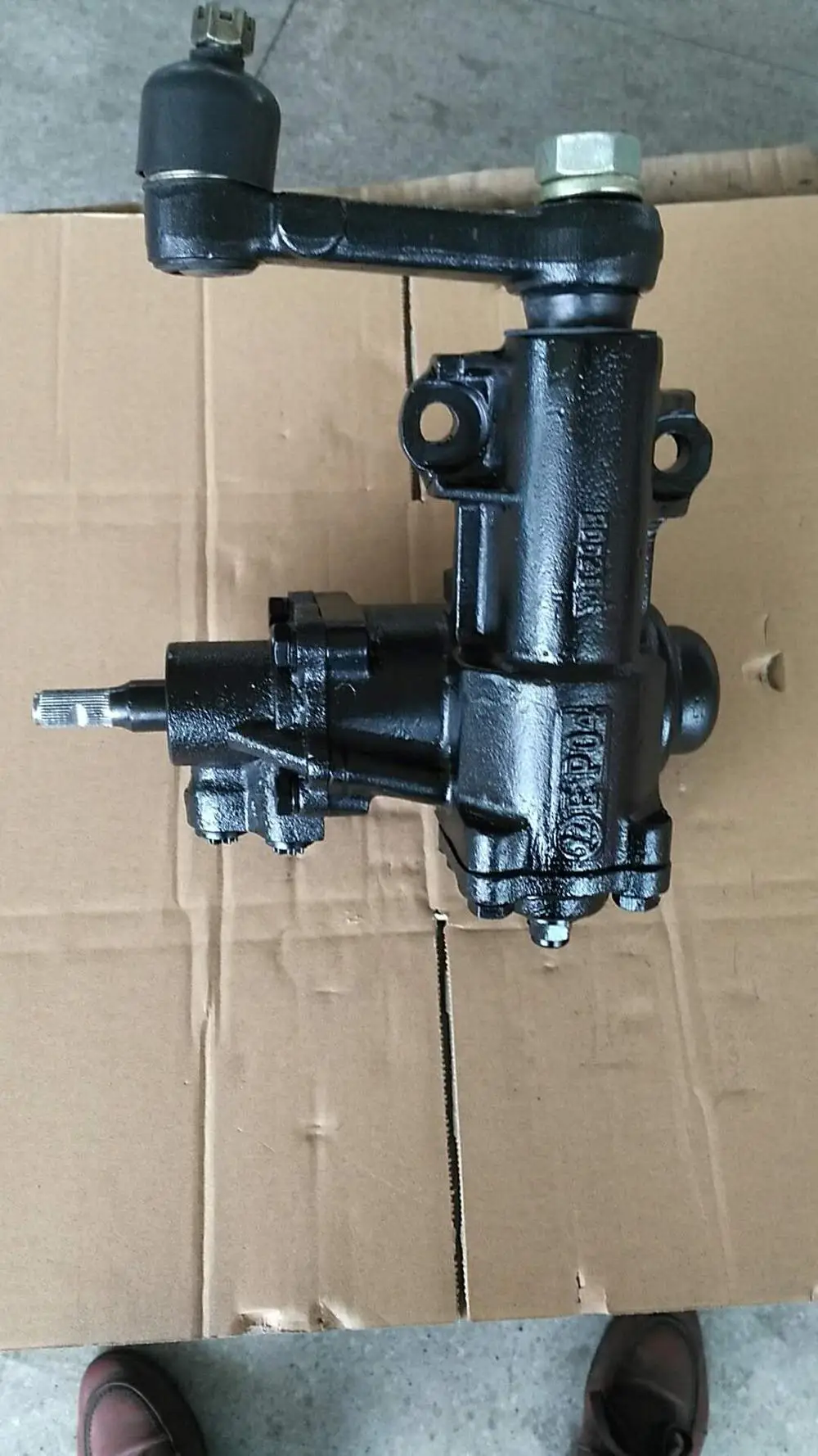 Power Steering gear box for MAZDA b2200,B2000,B2600