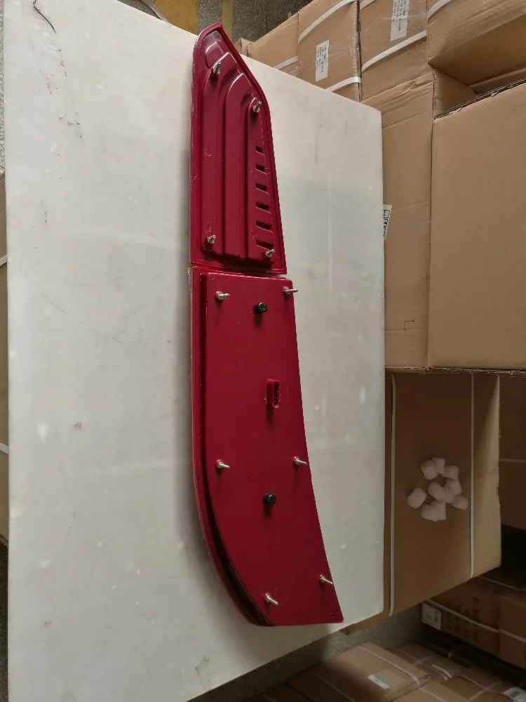 IRIZAR I8 запчасти автобуса задний фонарь HC-B-2676