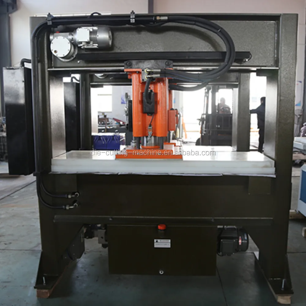 hydraulic traveling head die clicker