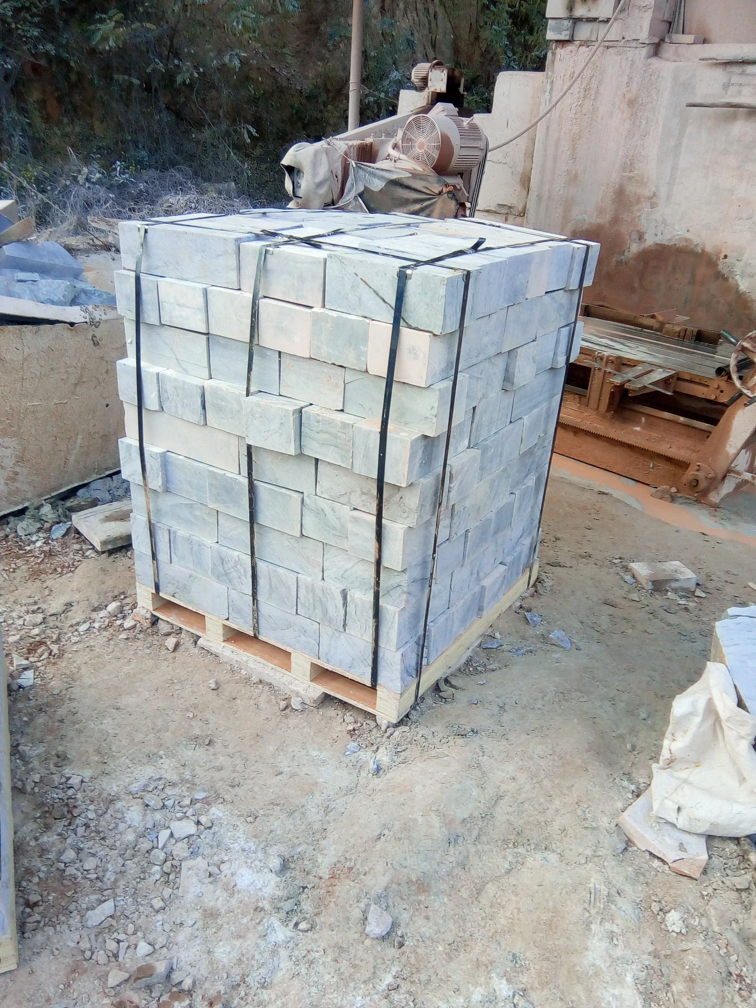 Камень для подкладки