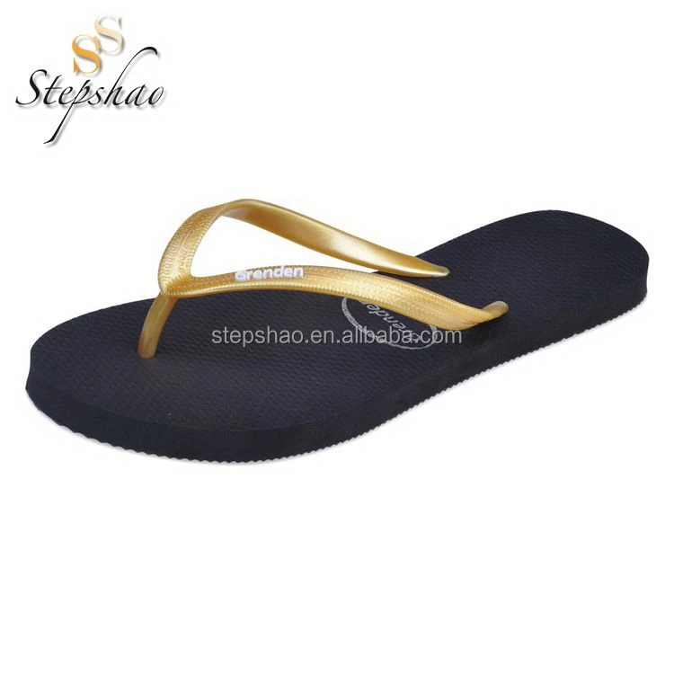 High quality Custom logo rubber flat flipflops for beach  outdoor  women girls flip flop