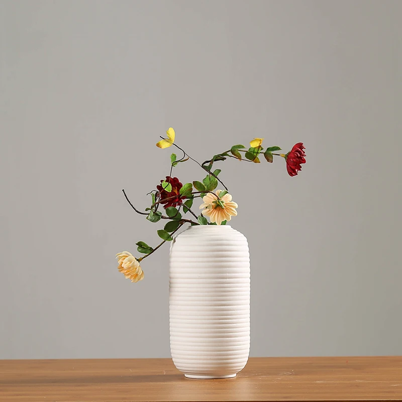 
Factory Supply Elegant Super White Ceramic Porcelain Flower Vase Ceramic Modern Chinese Cylindrical Shape Home Decor 
