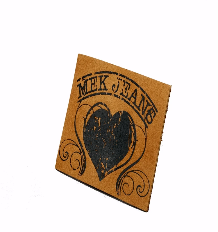 20 Years Custom LOGO Hat Label Football Shoes Customized Garment Labels PU Leather Patch Soft Debossed Stamp Foldable Leather