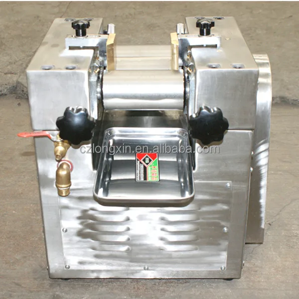 competitive price small lab three roll mill/ grinding equipment for camallia seed