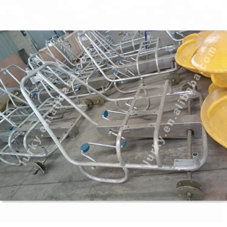 Family happy water sports sea water antirust 3 wheel floating water bike pedal boat