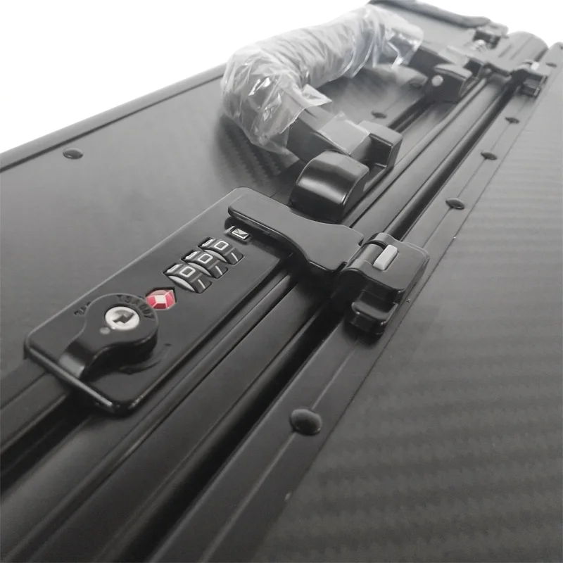 New factory direct sell 100% real carbon fiber trolley luggage suitcase