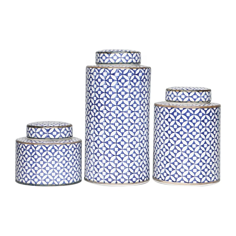 Classical Chinese blue and white porcelain copper coins pattern round ceramic storage jar for home decorate
