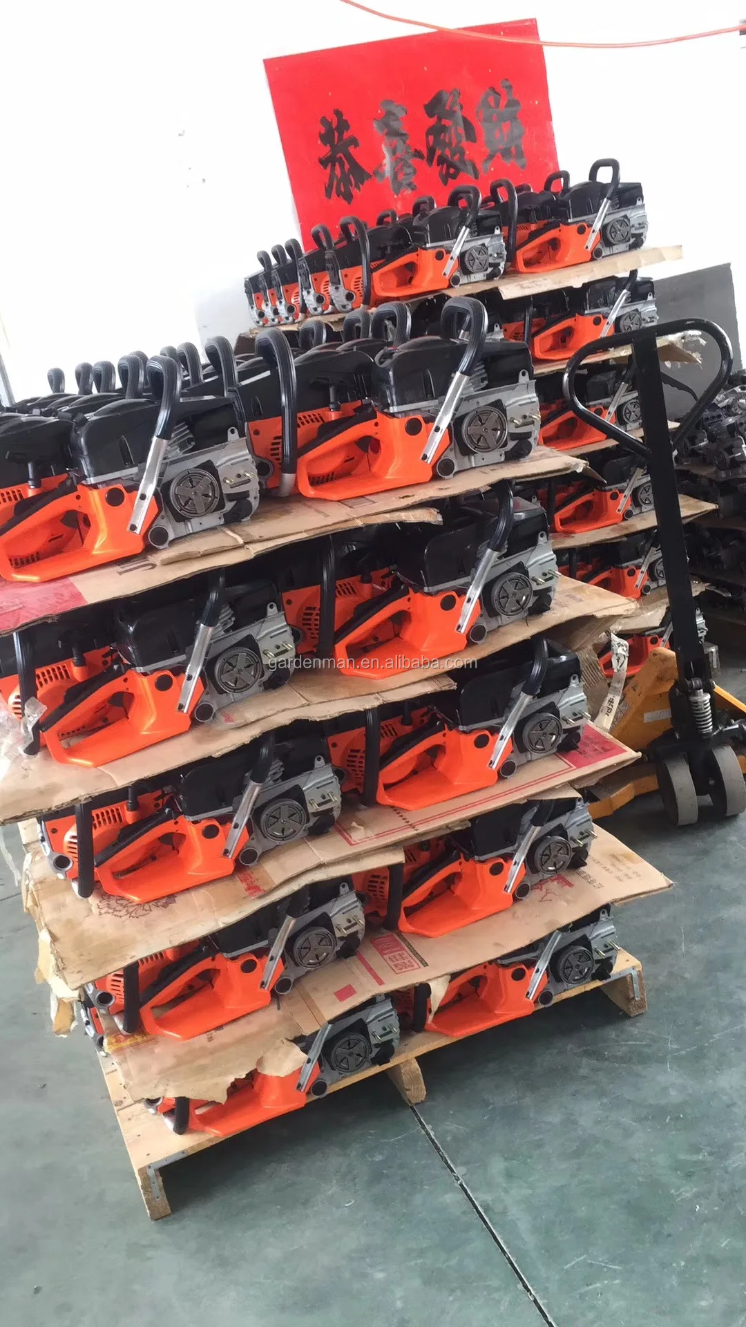 China Manufacturer OEM Chainsaw 25cc 2 Stroke 2500 Gasoline Mini Chain Saw for Tree