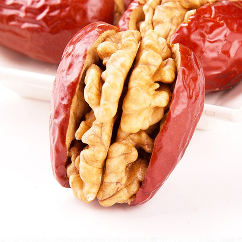 
Healthy snack food jujube with walnut sweet red jujube date walnut kernels 