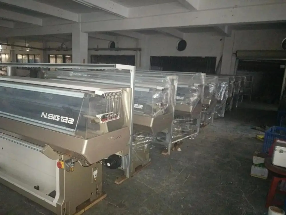 
SWEATER TYPE INTARSIA SHIMA SEIKI NSIG122 14GG 