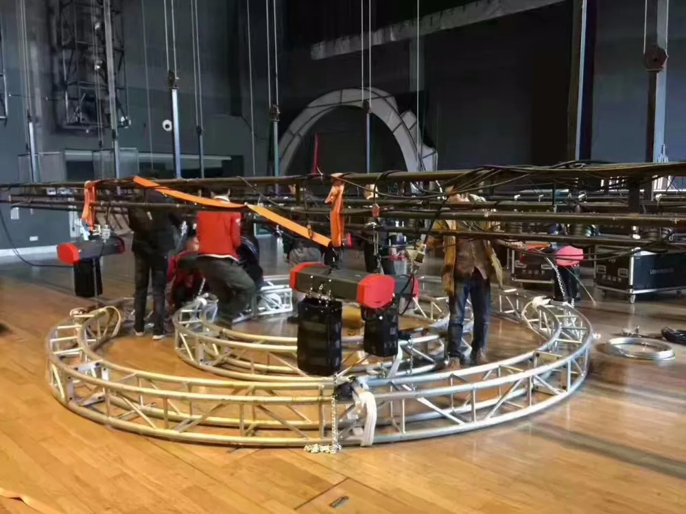 LX8 089 Chain block 1 ton and 2 ton electric chain hoist for truss lifting and event hire