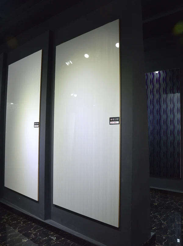 Глянцевое 4*8 футов УФ-покрытие с ПВХ-пленкой МДФ