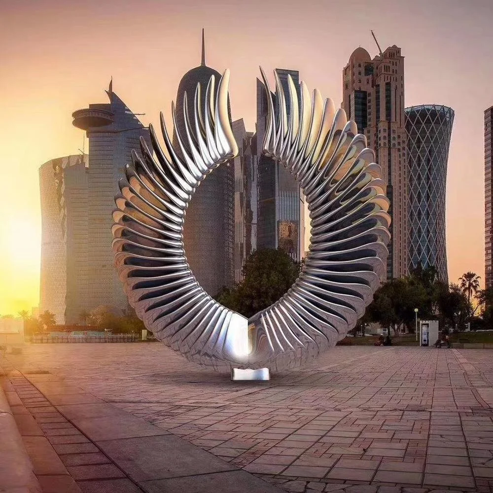 Скульптура из нержавеющей стали, 2000 мм