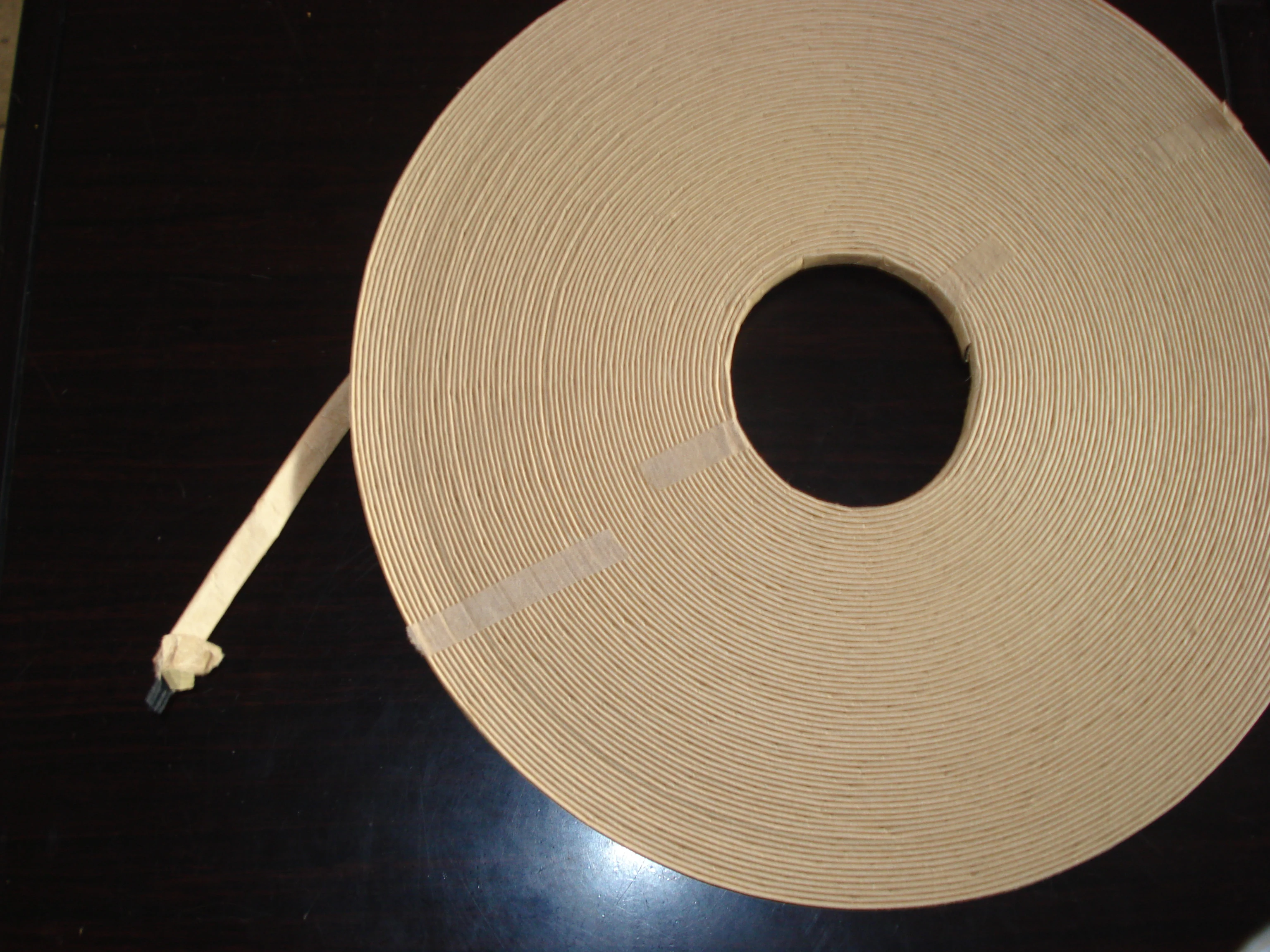 Hot sale  pyrotechnics fireworks fuse cutting machine for wholesale the throwing colorer flowers paper cutting machine