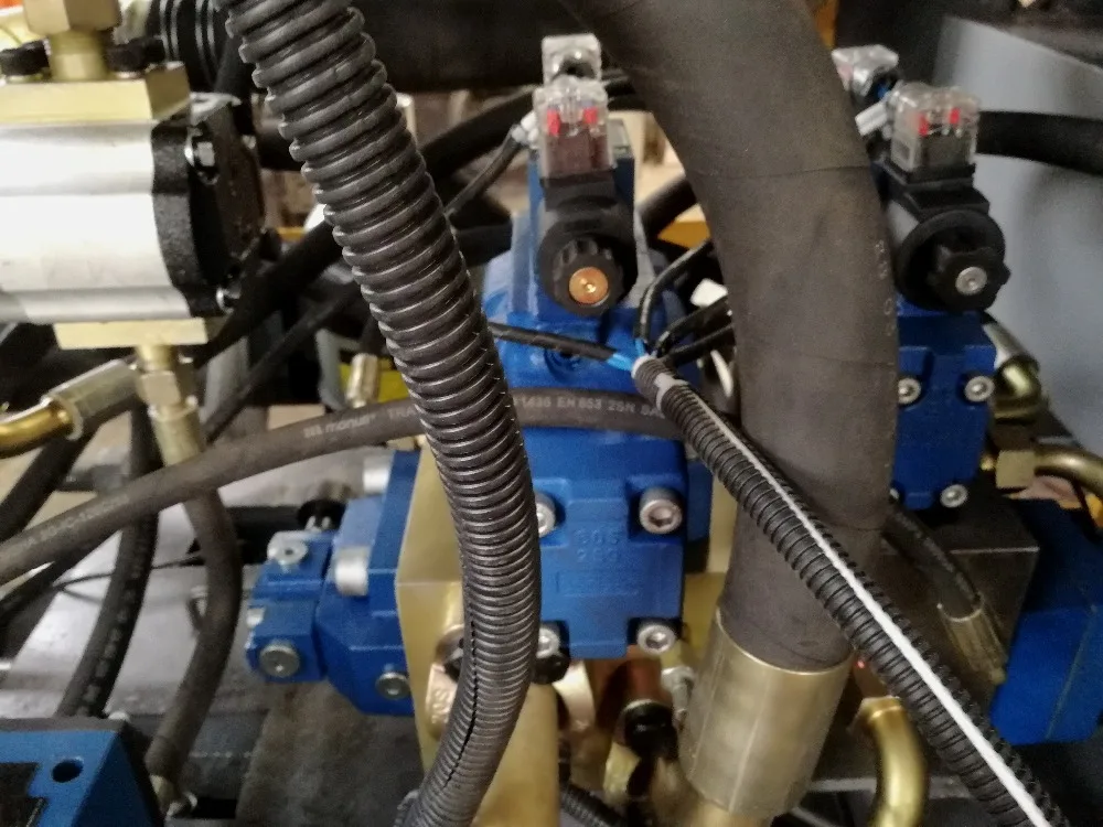 small shotcrete machine