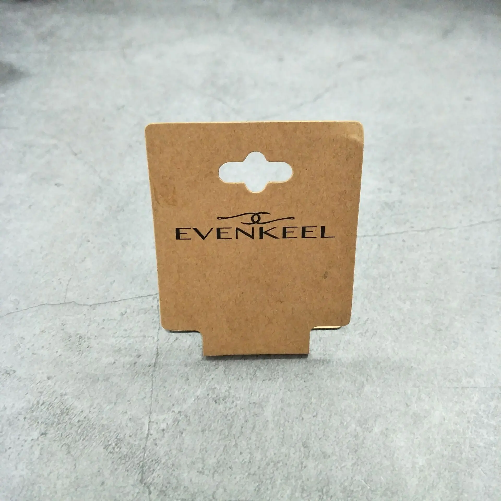 Custom brand logo design foldable brown kraft paper cardboard color printing jewelry hang tag