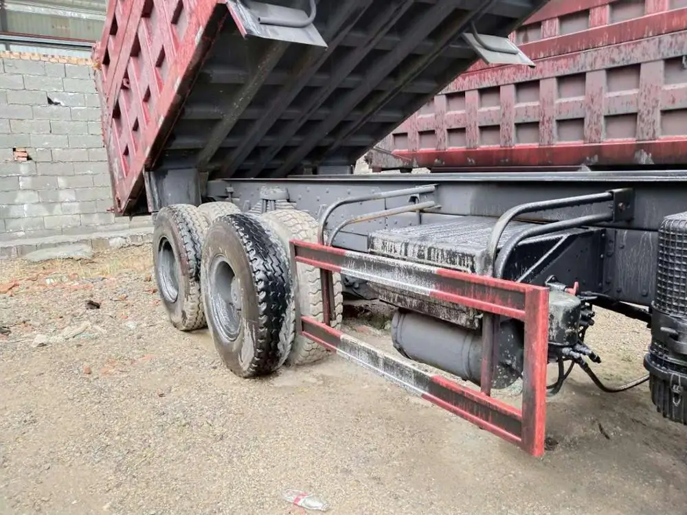 Excellent Condition Used Sinotruk HOWO Dump Truck 6X4 secondhand Tipper Truck for Africa