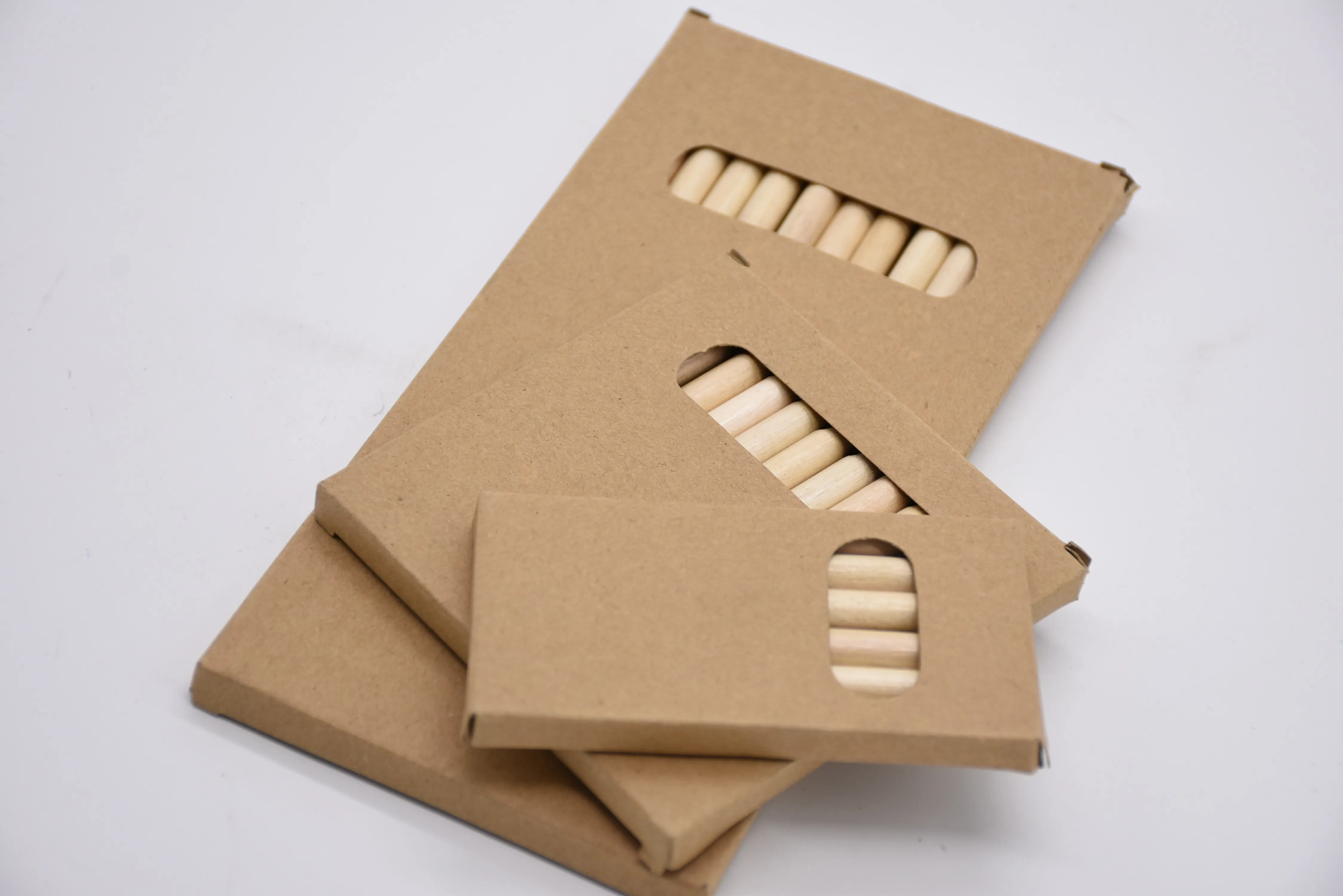 original wood manufacturer producing 12 color pencil in paper box