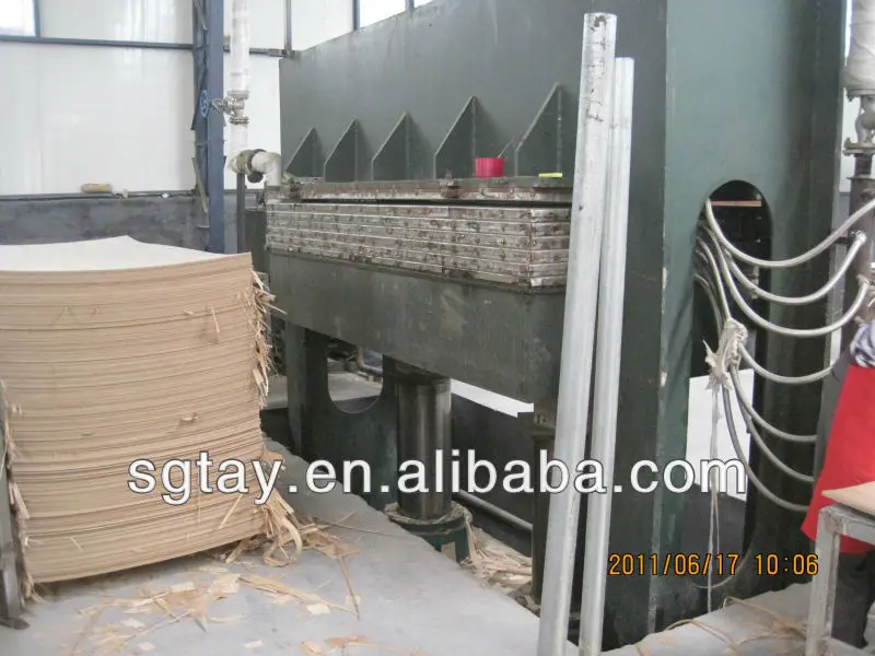 
NaturalTeakWood Veneer HDF Door Skin 