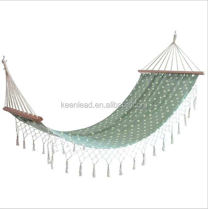Outdoor leisure portable cotton rope Tassel hammock with net