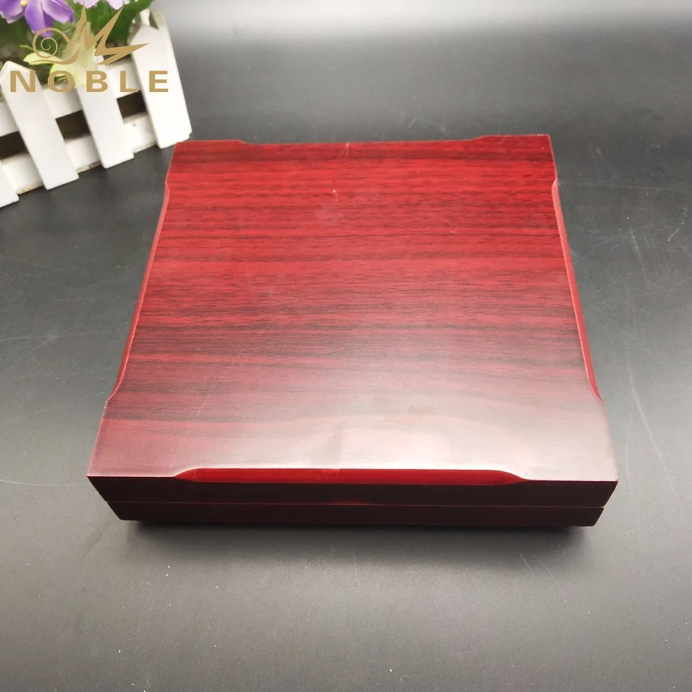 Custom Souvenir Decorative Metal Round Plaque Wooden Award Trophy Plaque with Box