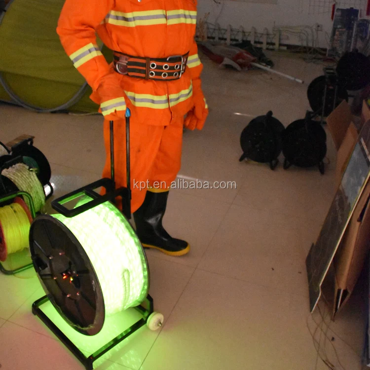 Water lighting safety guidance pulling-boat, rowboat floating glowing rescue rope