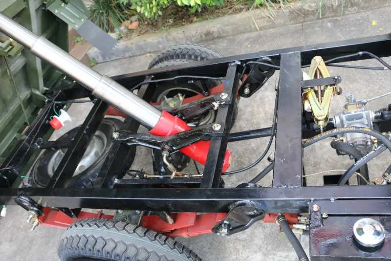 250cc double rear wheel hydraulic lifter motor lifan tricycle for Togo market